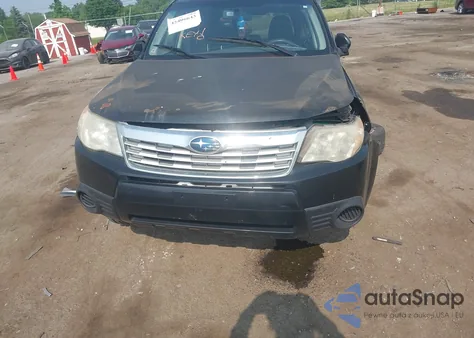 2010 Subaru Forester 2.5X Premium из США, поврежденный, VIN JF2SH6CC0AH722552